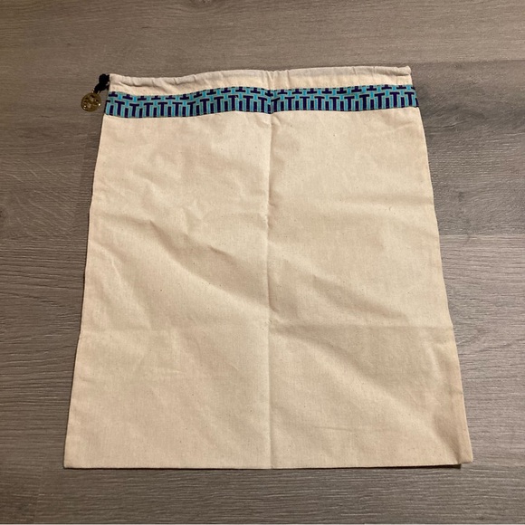 ⚡️2/$10⚡️Tory Burch dust bag - Picture 1 of 3